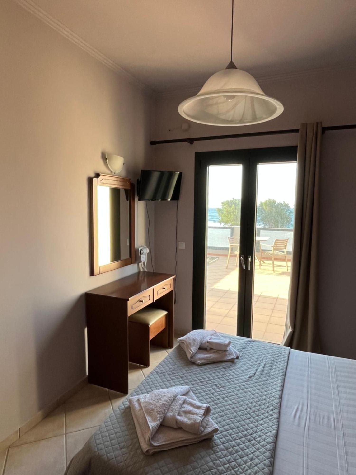 Апартаменты Girogiali Apts